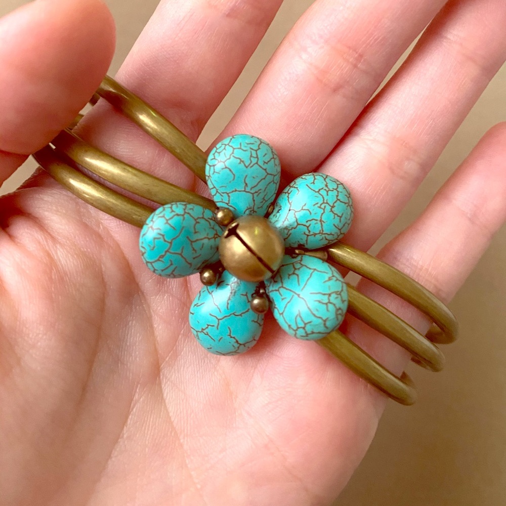 Turquoise Flower Bangle Bracelet